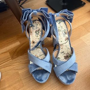 Nicola bathie x Antonio melani Lila Velvet heels